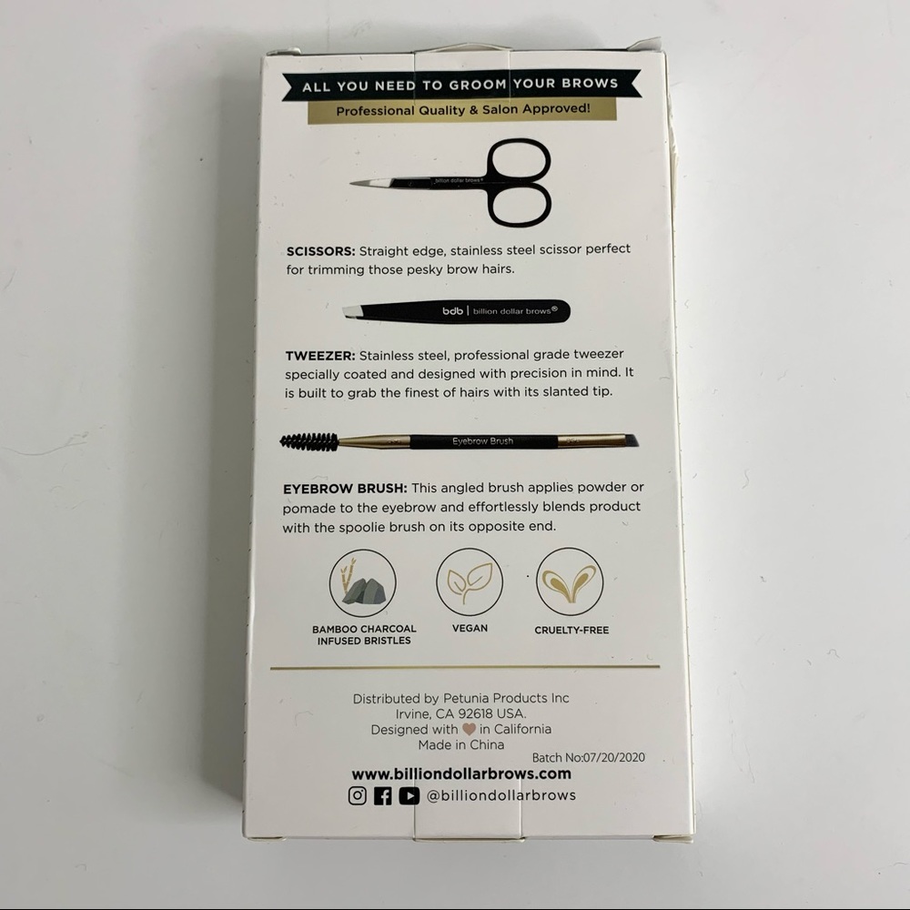BILLION DOLLAR BROWS Eyebrow Tool Kit NIB - Picture 7 of 8